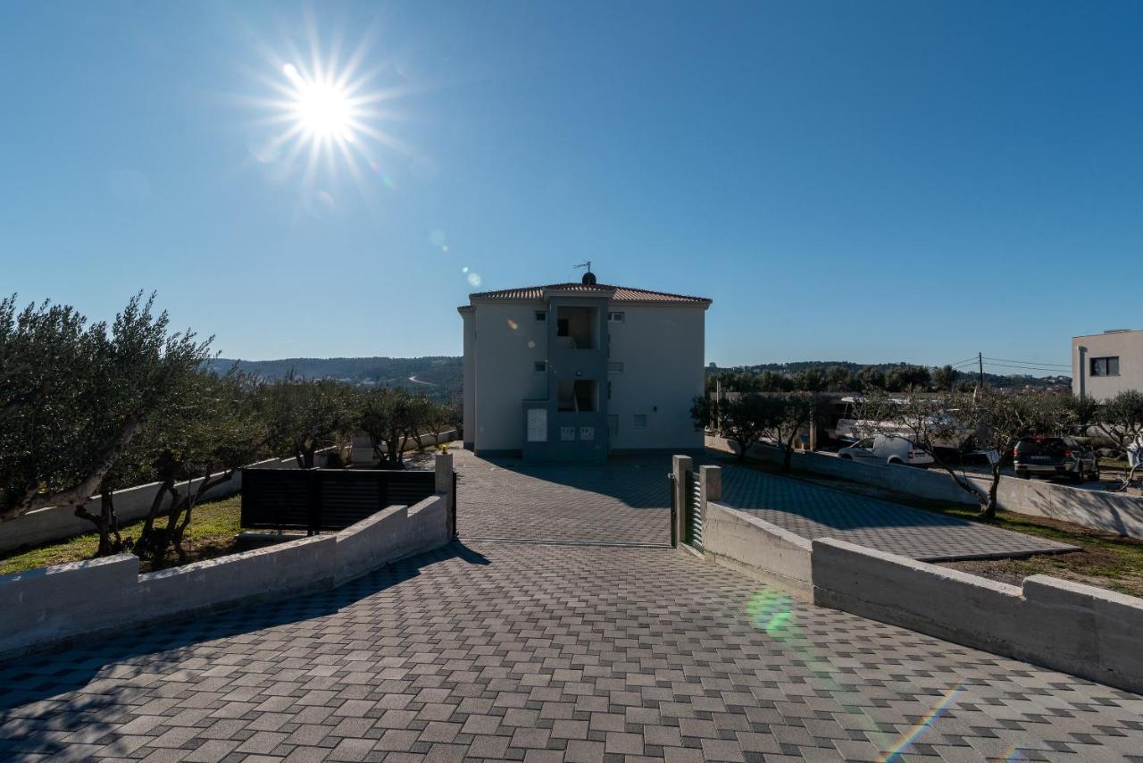 Olea Apartments Traù Esterno foto