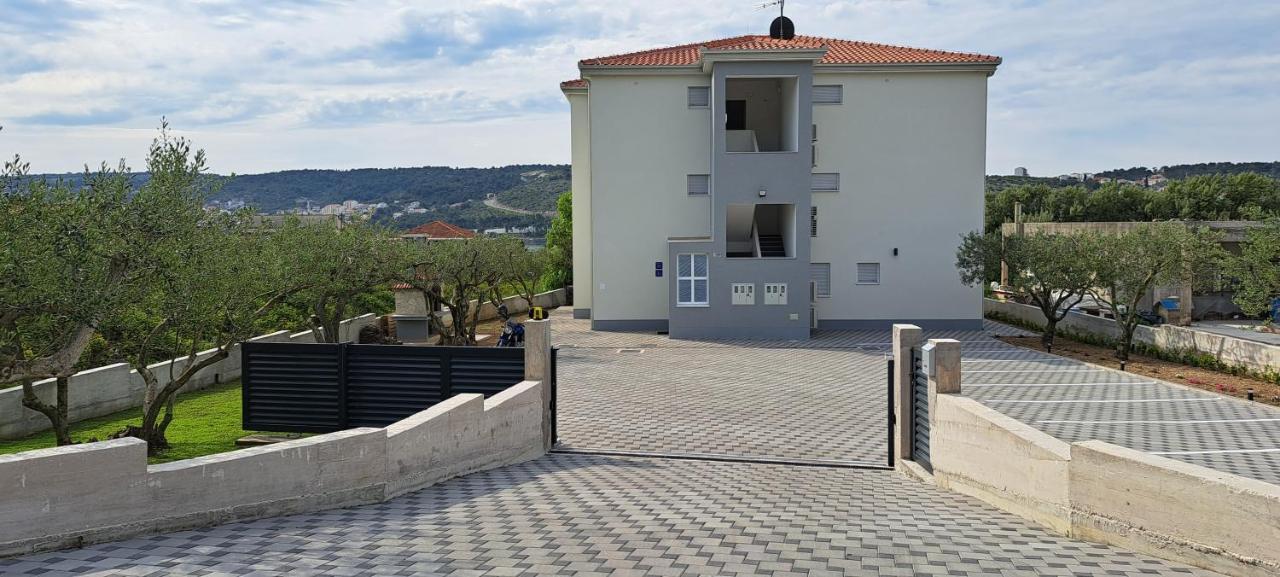 Olea Apartments Traù Esterno foto